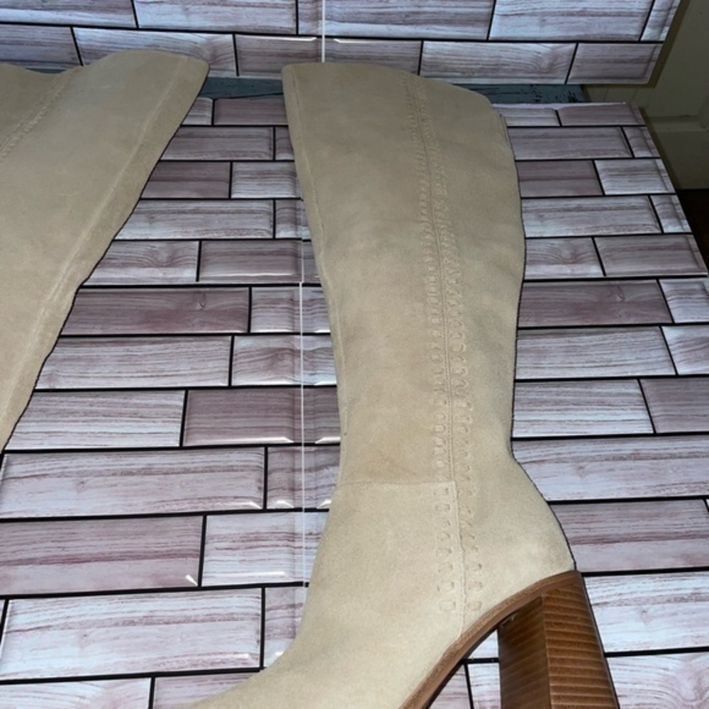 New Vince Camuto-Englea Square-Toe Boot Size 6 - Picture 5 of 11
